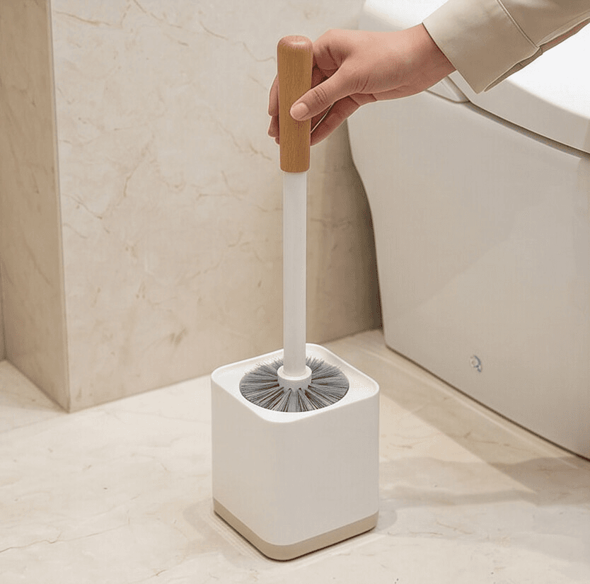 Wooden Handle Toilet Brush with Holder – Stylish and durable design for deep and easy cleaning, perfect for maintaining bathroom hygiene.