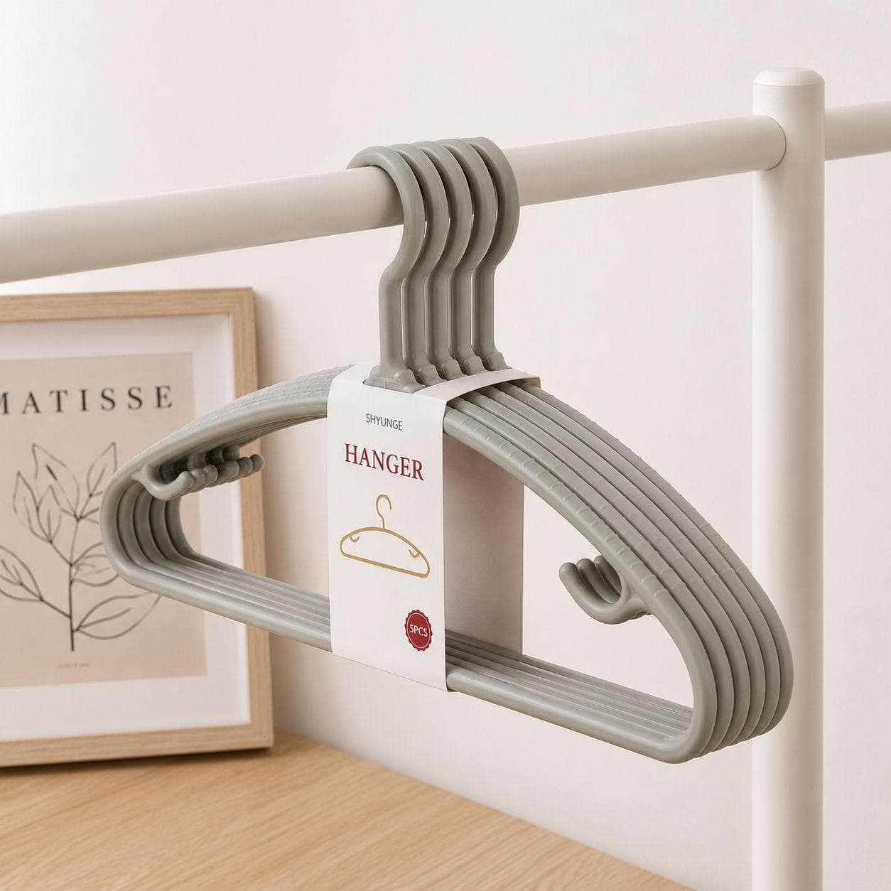 Plastic Clothes Hanger 5Pcs Set 4