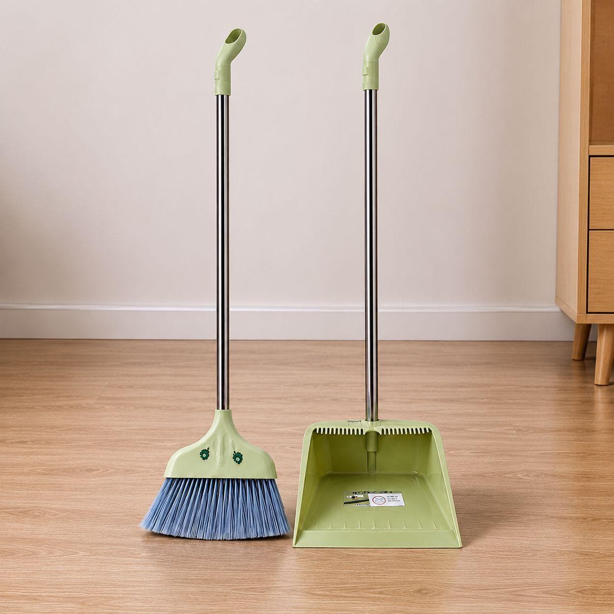 Broom and Dustpan Set 2