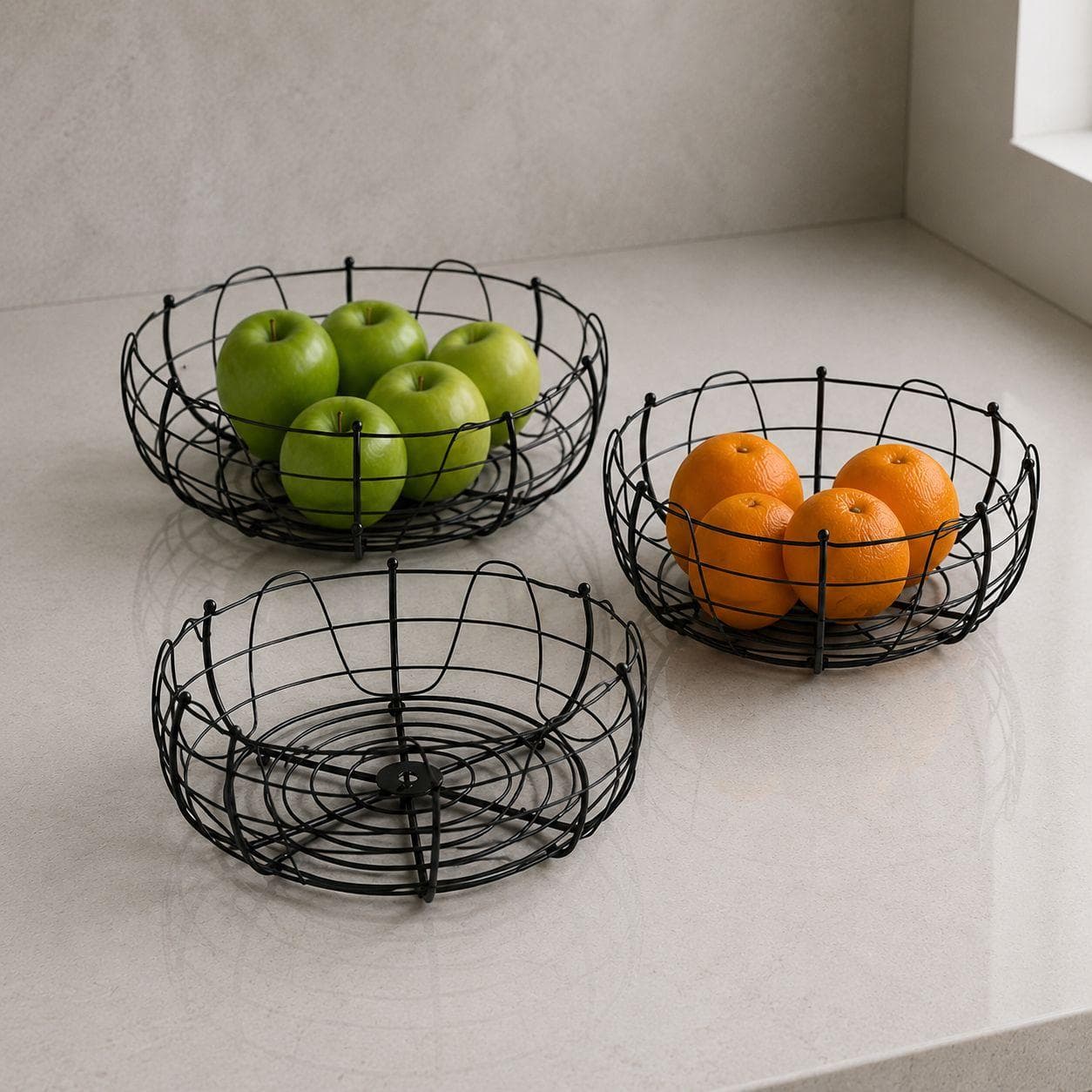 Black Metal Fruit Basket