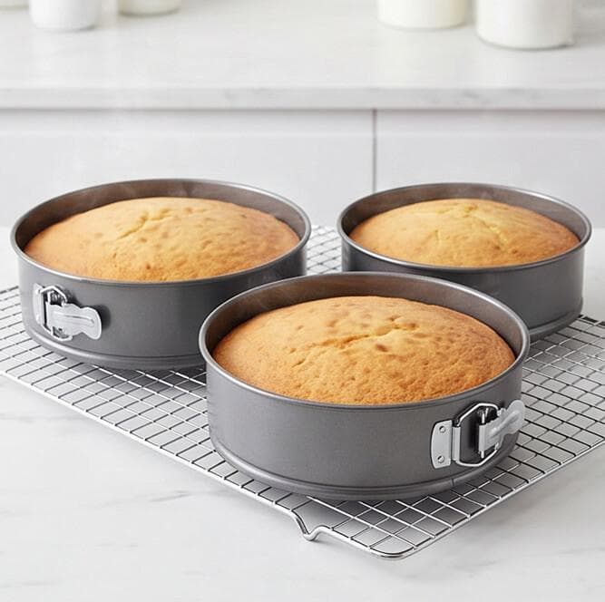 Cake Mold Set LBL01 (3pcs Iron Set, Sizes 24/26/28cm)