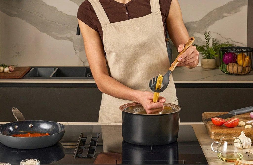 Kitchen Utensil 3202A (Wooden Spaghetti Spoon) 2